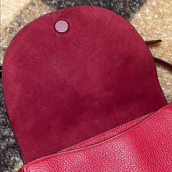 Coach Ellen Red and Cream Crossbody Bag NWOT - Picture 8 of 11